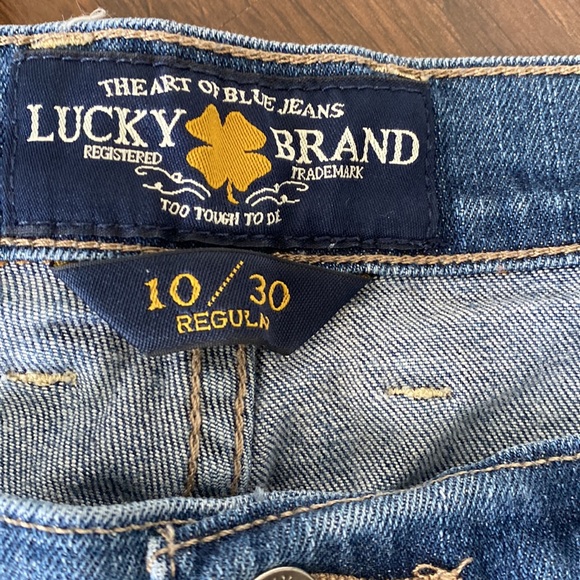Lucky Brand Sweet N Low Jeans - Picture 2 of 14